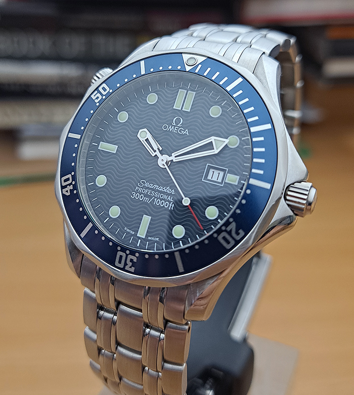 Omega seamaster 300 discount quartz